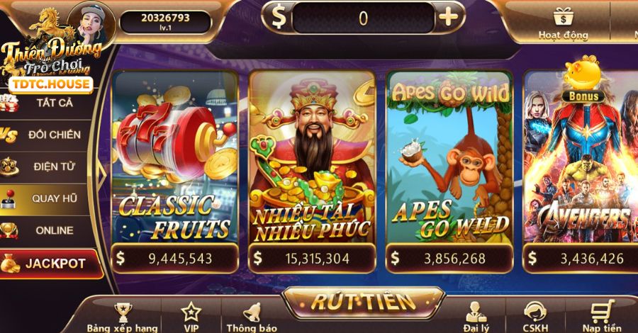 Trò chơi máy đánh bạc (slots) với biểu tượng jackpot lớn tại axx88